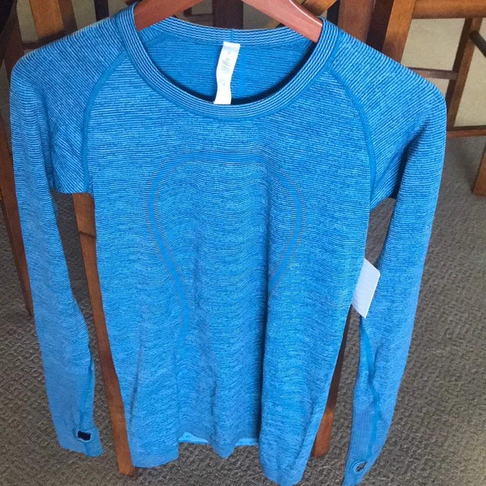 Lululemon swiftly tech LS 6 - Picture 5 of 8